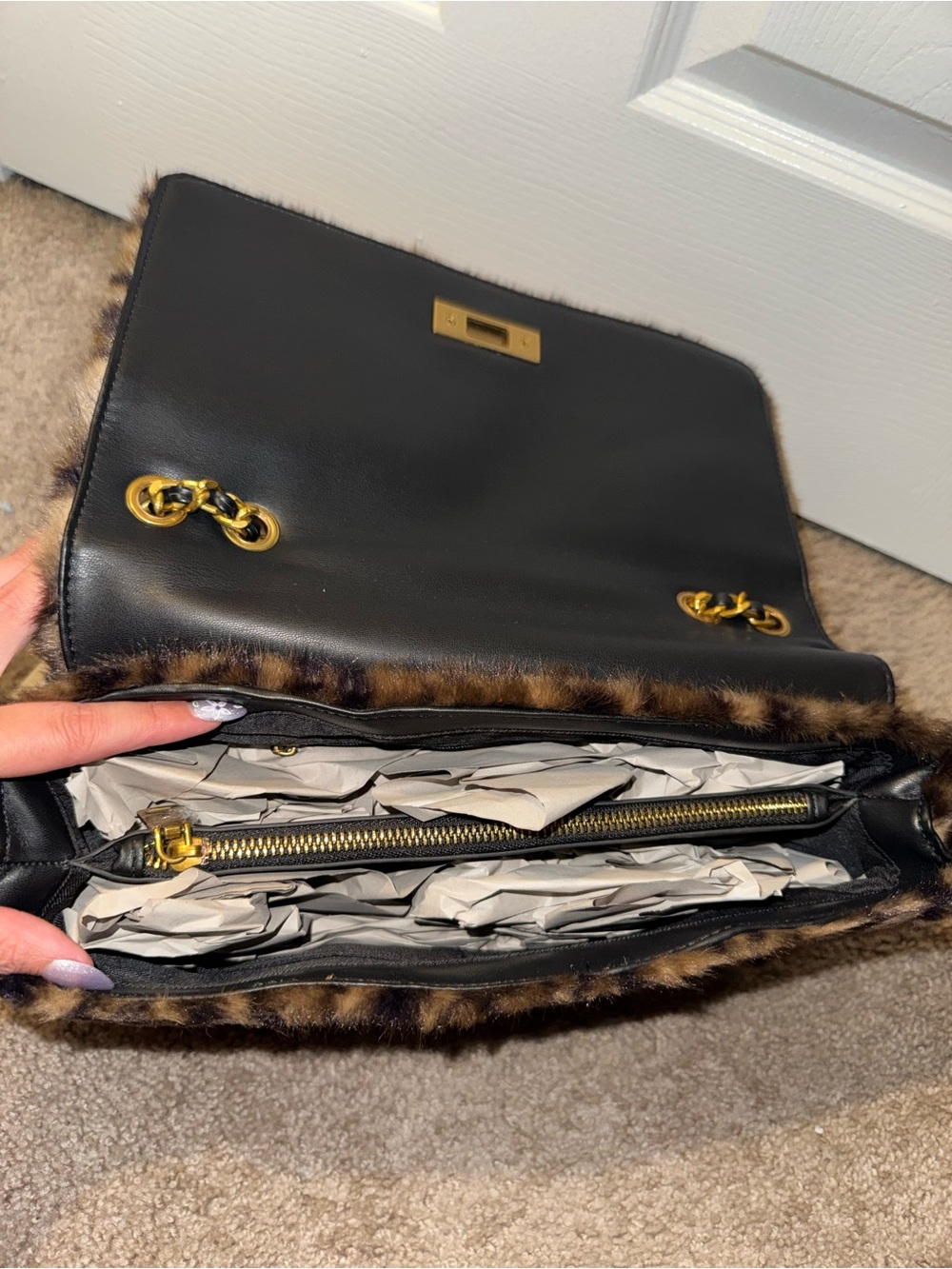 Steve Madden Leopard Print Faux Fur Shoulder Bag New with Tags - Picture 9 of 12